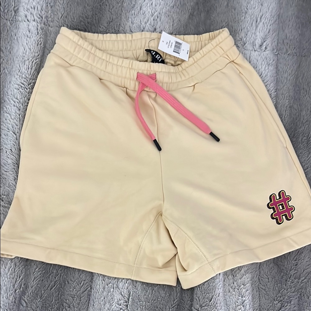 DRT (D.RT) NEW NWT Cream Men's Athletic Shorts SMALL Pink Drawstring